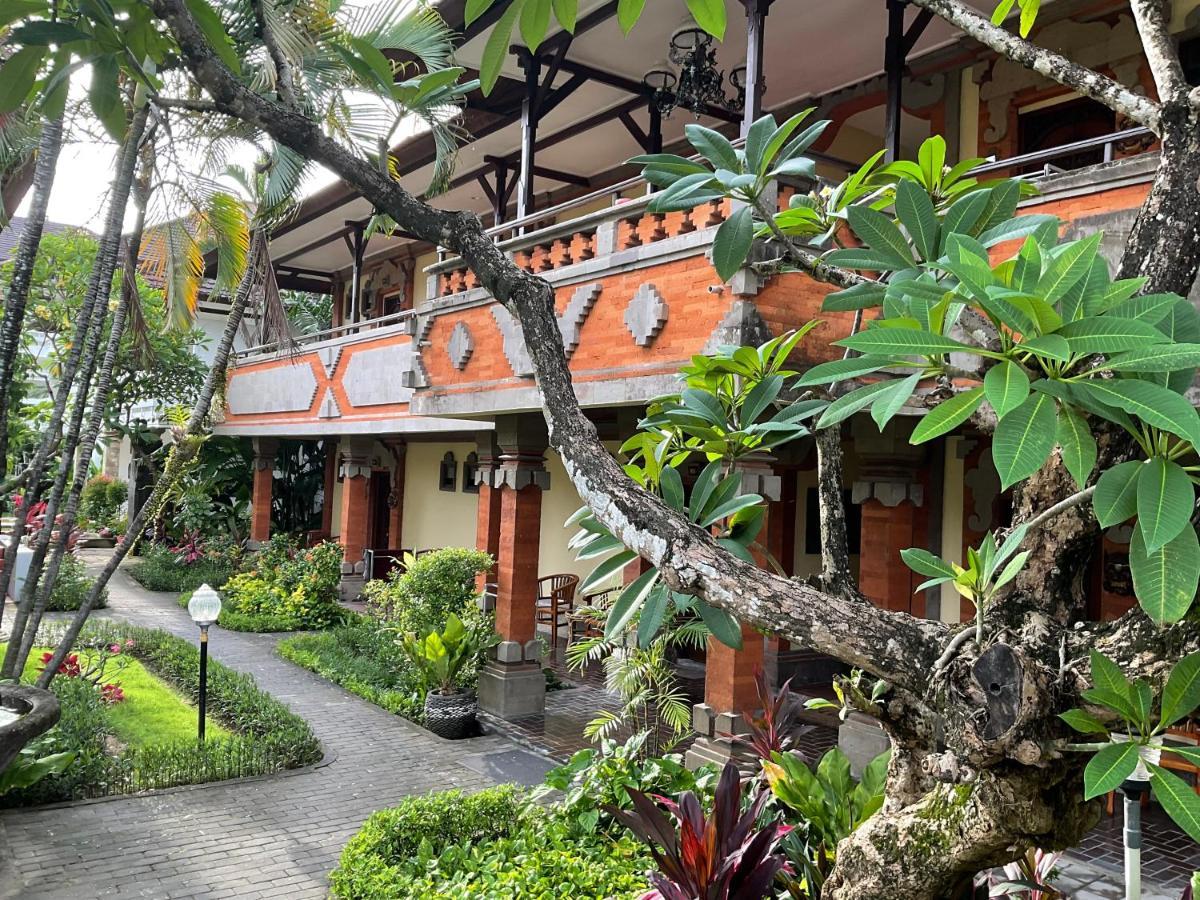 Grand Kumala Hotel Hotel Kumala Legian Kuta Bali Exterior photo